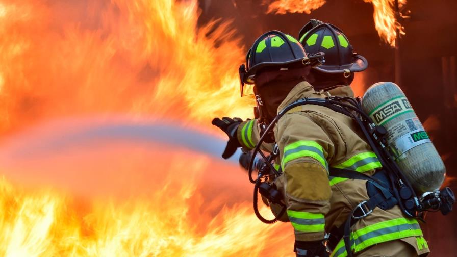 Tres inmigrantes sin papeles mueren en un incendio en Francia