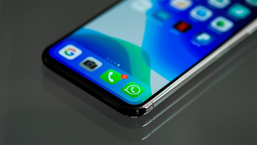 ¡Es posible recibir mensajes en WhatsApp aún con el teléfono apagado!