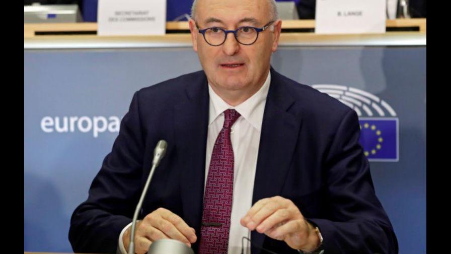 Bruselas sigue buscando solución negociada tras cambio de EE.UU. en aranceles Bruselas sigue buscando solución negociada tras cambio de EE.UU. en aranceles