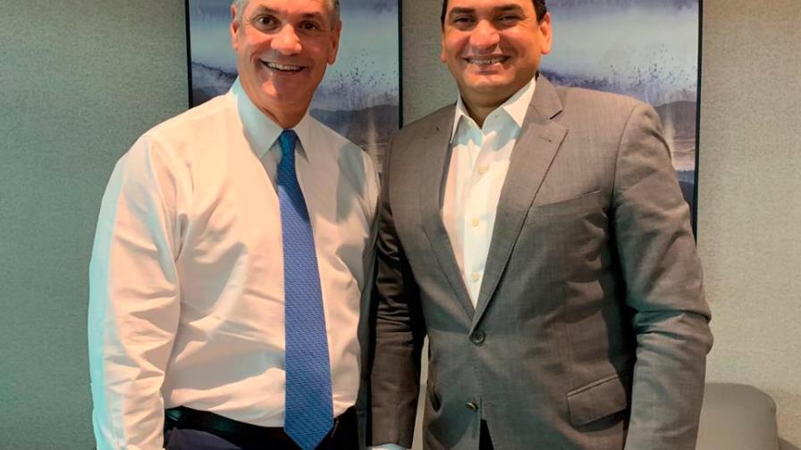 Gonzalo Castillo designa a Miguel Medina como jefe de prensa de su proyecto presidencial