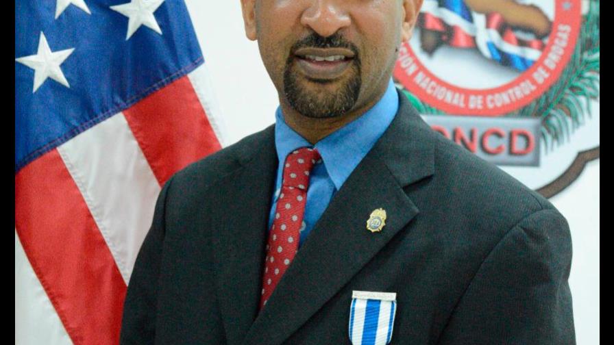 Otorgan Orden al Mérito de Duarte, Sánchez y Mella a dominicano agente especial de la DEA Otorgan Orden al Mérito de Duarte, Sánchez y Mella a dominicano agente especial de la DEA