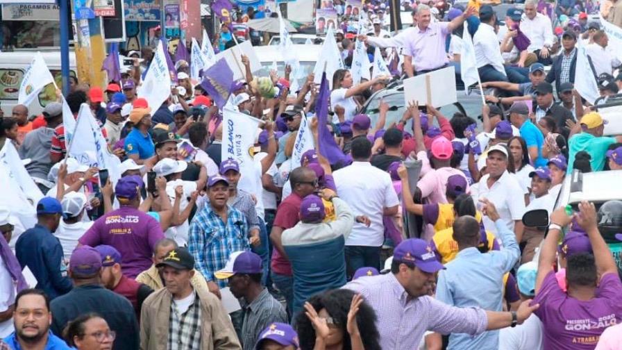 Gonzalo Castillo concluye campaña y llama a votar por candidatos del PLD por mejores propuestas Gonzalo Castillo concluye campaña y llama a votar por candidatos del PLD por mejores propuestas