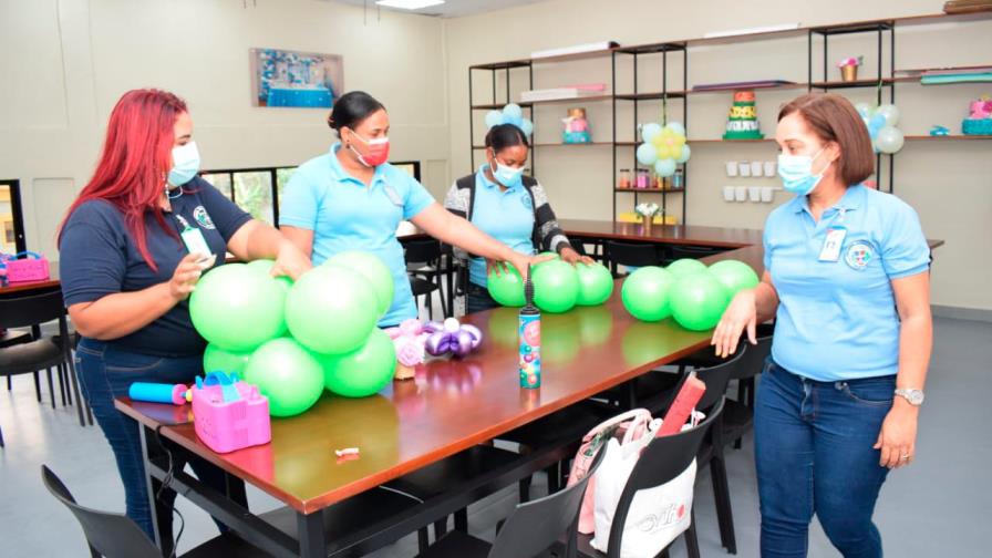 Escuelas Vocacionales incorporan a su oferta formativa oficios no tradicionales, incluido el aprendizaje del creole