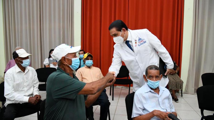 Haz esto y vivirás más, ancianos de Montecristi revelan la clave de su longevidad 