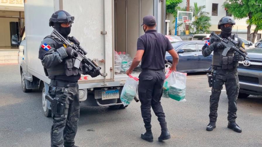 Ocupan nueve kilos de cocaína y 159 libras de marihuana en Pedernales 