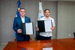Firman acuerdo para construir casas ecológicas a familias de escasos recursos Firman acuerdo para construir casas ecológicas a familias de escasos recursos