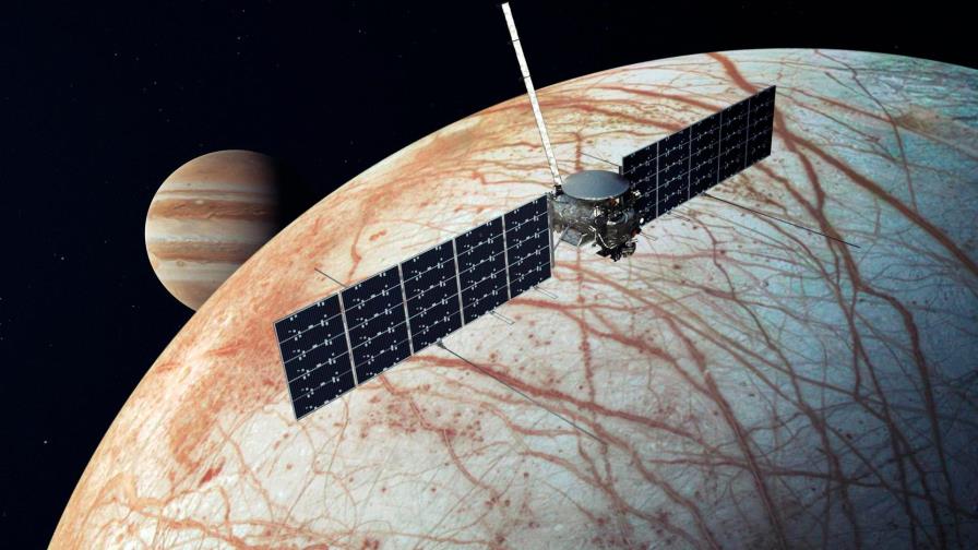 La NASA escoge a empresa de Elon Musk para explorar el satélite Europa de Júpiter