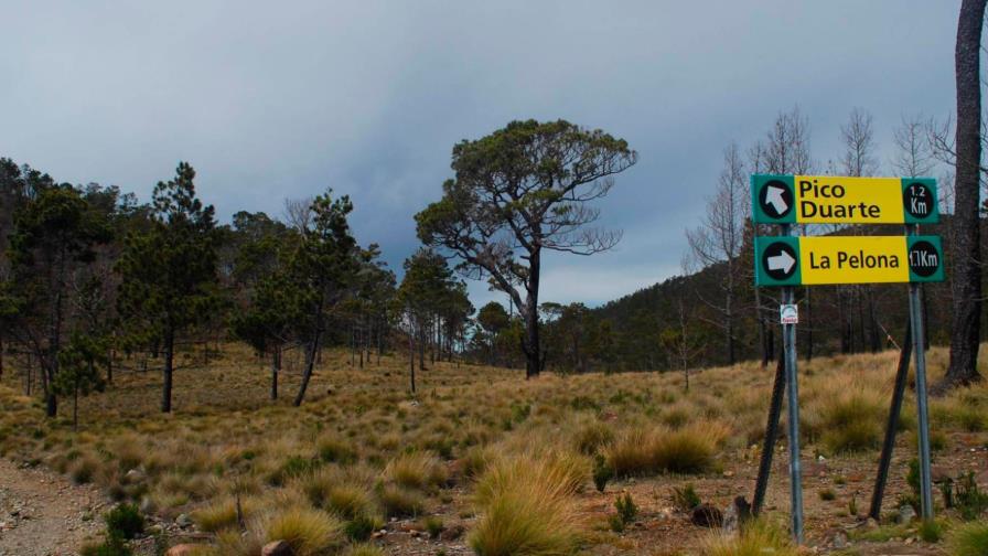 Medio Ambiente cierra áreas protegidas y prohíbe hacer excursiones y usar parques