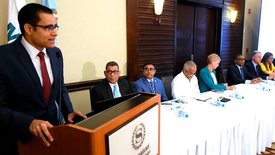 El país crea mesa de coordinación interinstitucional para la recuperación de daños creados por desastres naturales El país crea mesa de coordinación interinstitucional para la recuperación de daños creados por desastres naturales