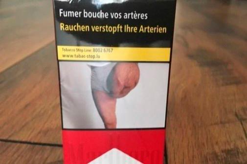 Hombre amputado encuentra foto de su pierna en paquetes de tabaco 