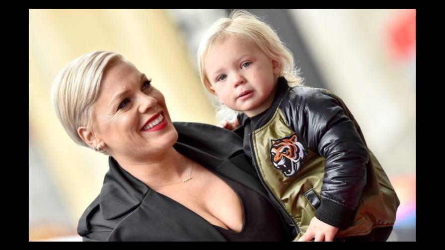 La cantante Pink y su hijo estuvieron graves por el coronavirus: No he rezado más en mi vida