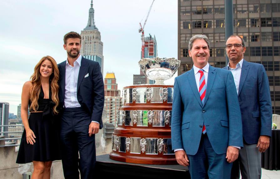 Piqué y Shakira llevan a Nueva York la polémica Copa Davis