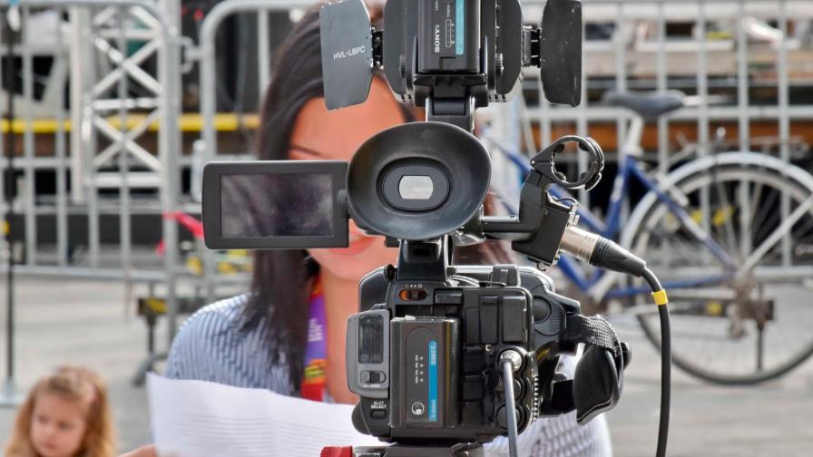 Informe detecta “alarmante” acoso judicial a periodistas de México y Colombia