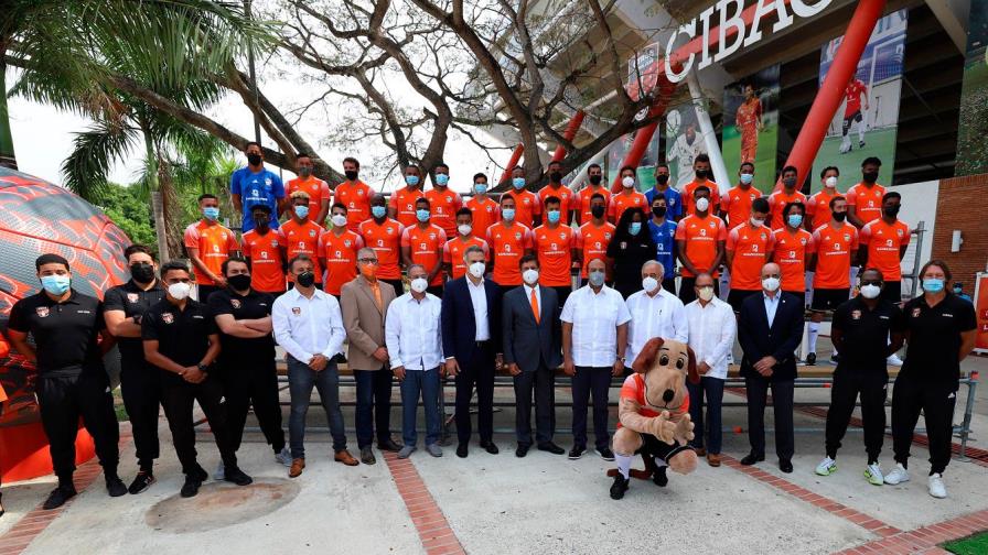 Abinader recibirá al Cibao  FC en el Palacio Nacional