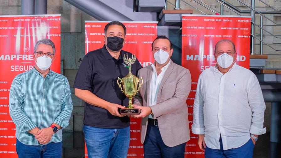 Vídeo | El equipo Saltamontes gana la primera etapa del Team Tenis Copa Mapfre BHD Seguros