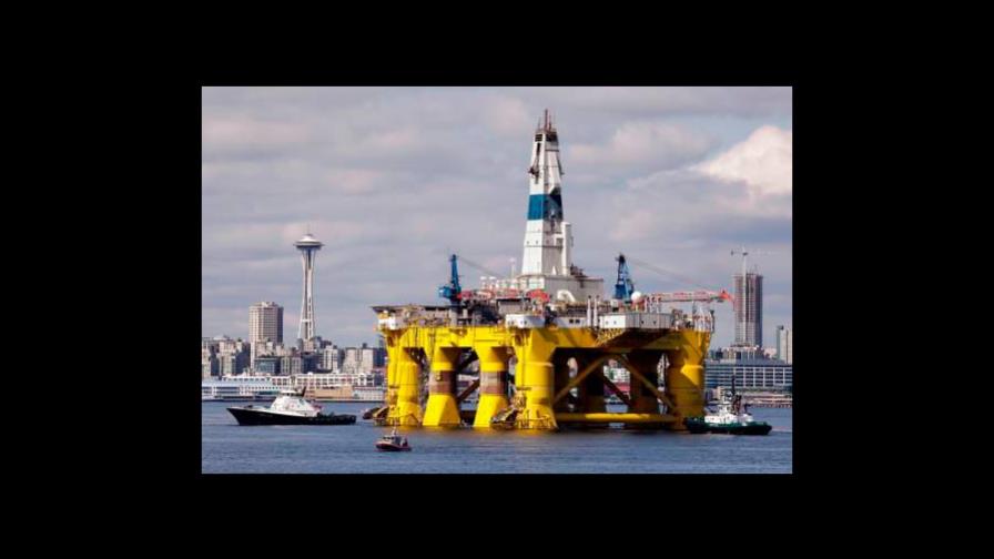 El petróleo de Texas rebota y sube un 8,22 % tras el desplome del lunes El petróleo de Texas rebota y sube un 8,22 % tras el desplome del lunes