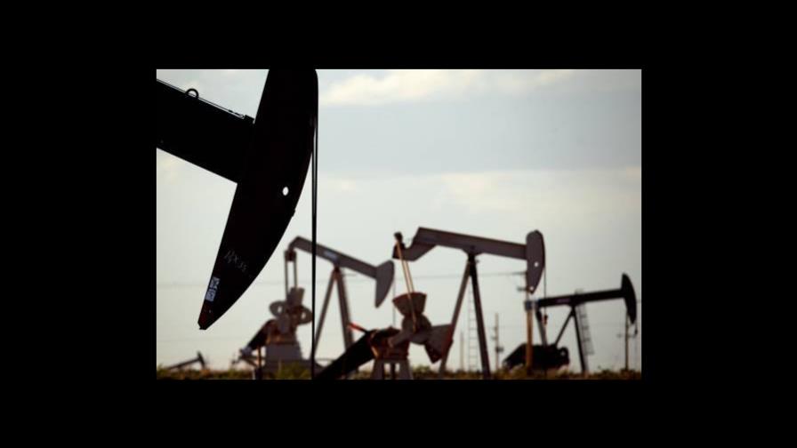 El barril del petróleo de Texas sigue cerca de los US$70 dólares