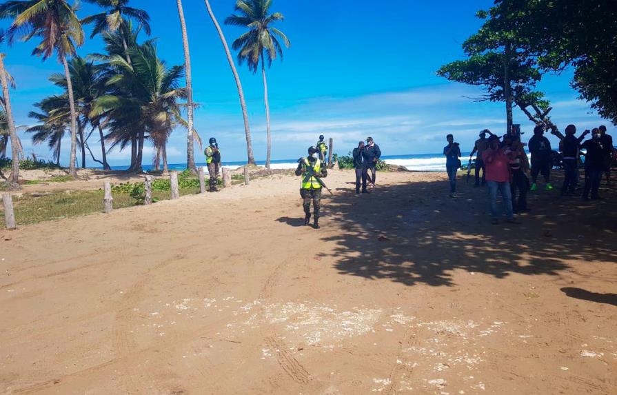 Medio Ambiente abre acceso a Playa Encuentro