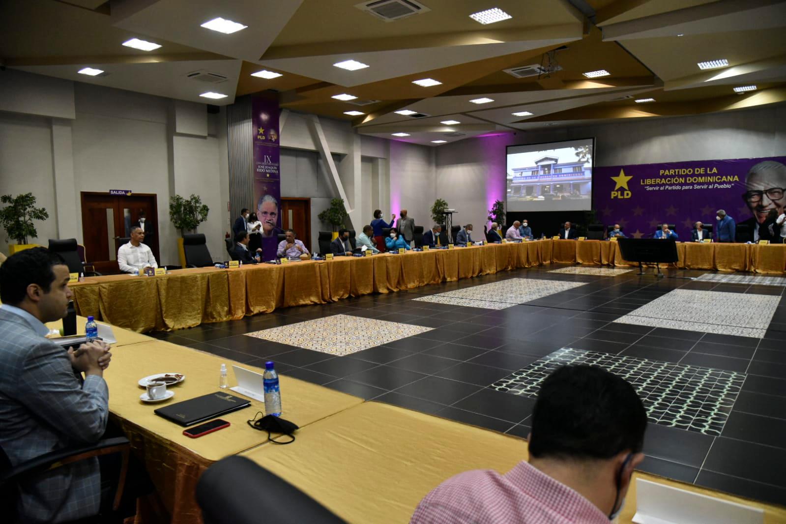 Se tratará  la solicitud que le hiciera el Fopppredom para que esa organización pase a formar parte del mismo. 