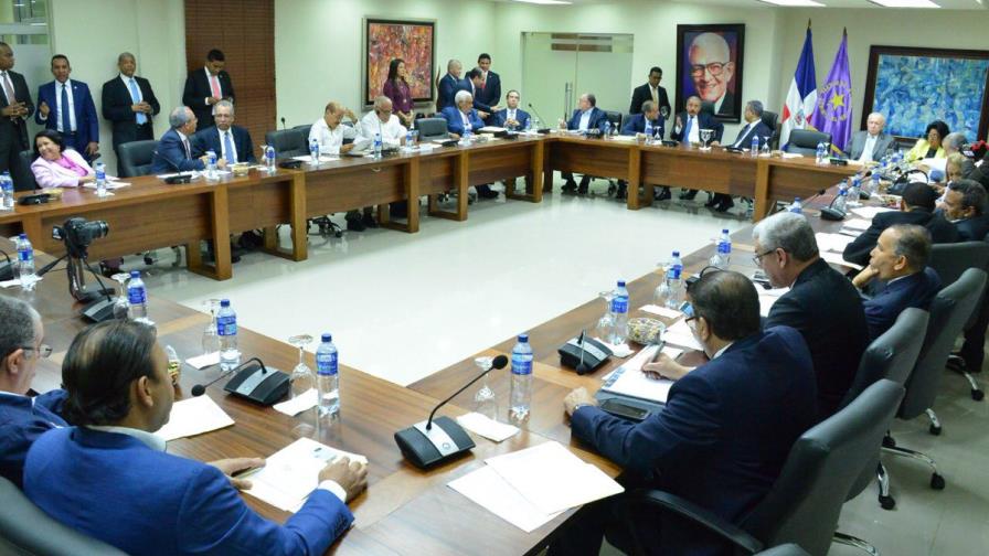 Comité Político del PLD aprueba abrir el padrón a nuevos miembros