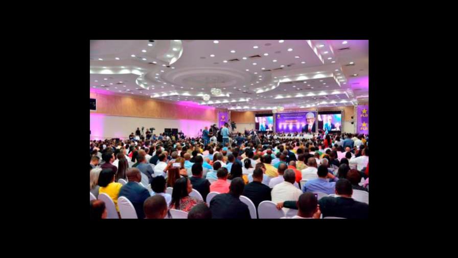 Video | Así fue la asamblea de delegados del PLD 