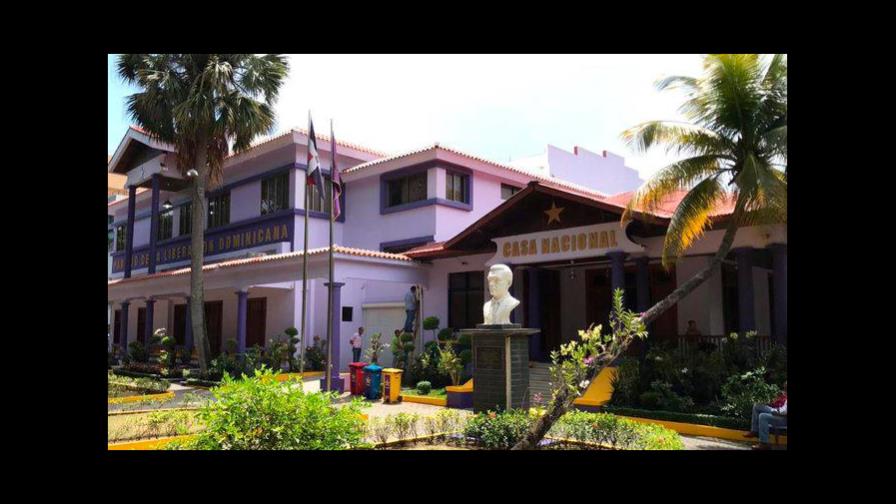 PLD fija líneas a seguir a sus candidatos municipales para elecciones de febrero