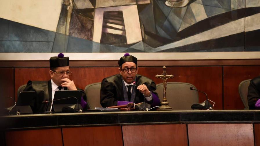 Pleno de la Suprema: “Ni la Constitución ni las leyes pueden impedir que un juez tenga su ideología política” Pleno de la Suprema: “Ni la Constitución ni las leyes pueden impedir que un juez tenga su ideología política”