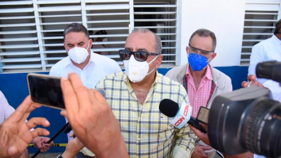 Ministro de Salud afirma que aplanaron la curva del COVID-19 en el país