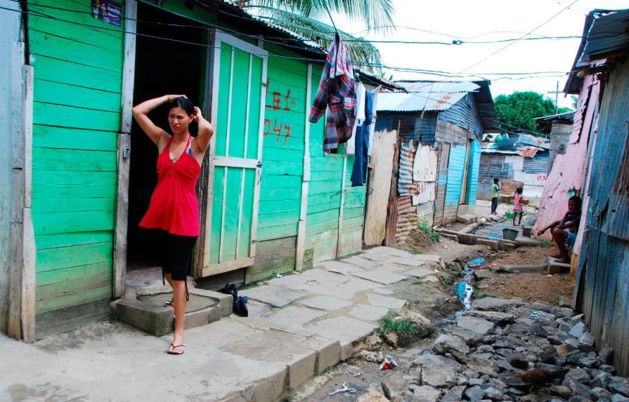 Medina dice 8 de cada 10 hogares pobres han sido incluidos en “Quédate en casa” 