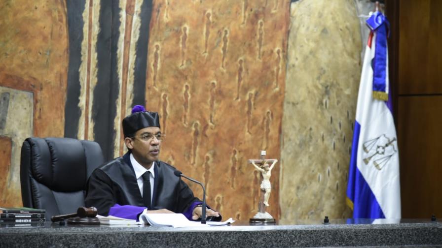 PGR: Espionaje a teléfono del abogado Pittaluga Vicioso fue en calidad de hijo del imputado