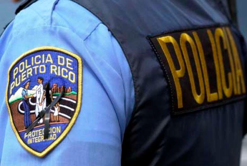 Se reintegran a sus labores en Puerto Rico cinco mil policías tras huelga de fin de semana