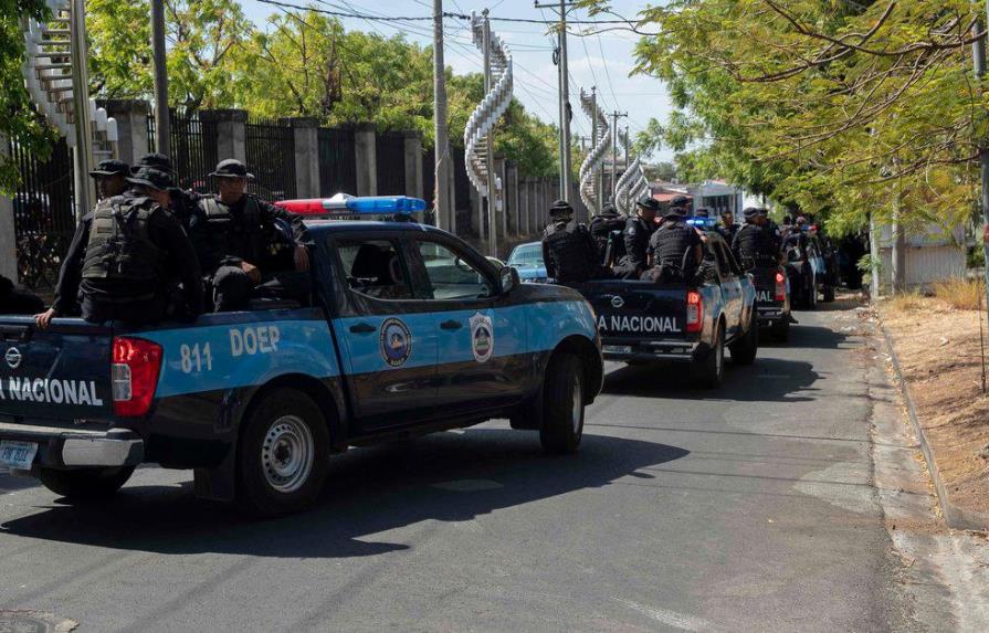 Policía de Nicaragua ingresa a sede del diario La Prensa