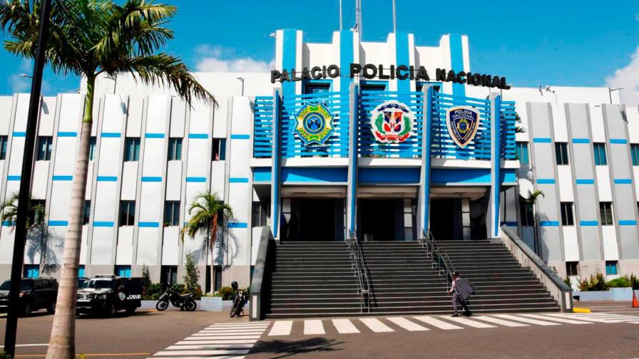 Policía desmantela laboratorio de documentación falsa en Santo Domingo Este