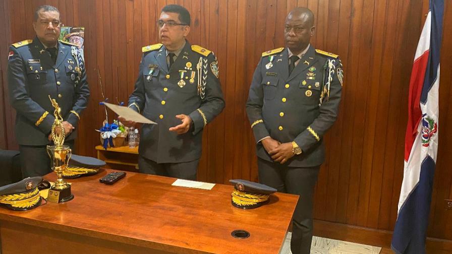 Policía Nacional realiza cambios de mando en direcciones regionales y centrales