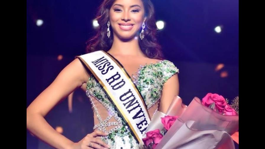 Andreína Martínez reaparece en redes sociales tras su sustitución para el Miss Universo Andreína Martínez reaparece en redes sociales tras su sustitución para el Miss Universo