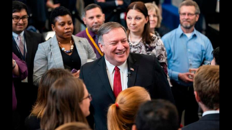 Pompeo hace campaña por Almagro en la OEA: Es un campeón de la libertad