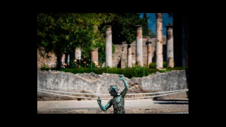 Hallan y reconstruyen en Pompeya dos cuerpos con sus ropas