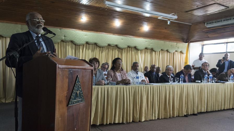Esta es la historia de lucha de los médicos contra el Sistema de Seguridad Social Esta es la historia de lucha de los médicos contra el Sistema de Seguridad Social