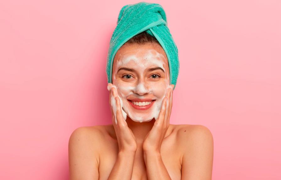 Doble limpieza facial: ¿por qué implementarla?