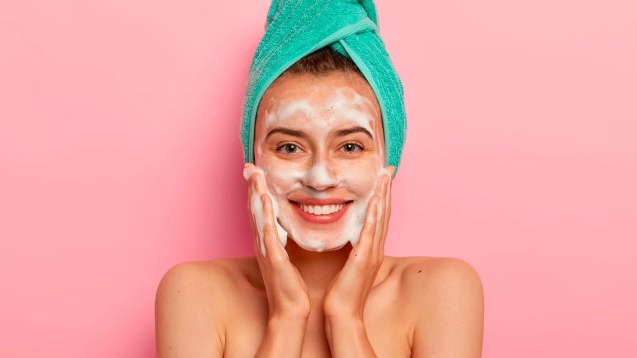 Doble limpieza facial: ¿por qué implementarla?