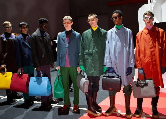 El clasicismo de Prada inaugura la Semana de la Moda de Milán