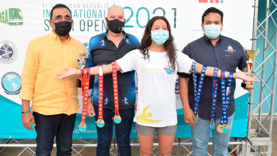 Asociación de Natación del Distrito gana Campeonato Nacional Asociación de Natación del Distrito gana Campeonato Nacional