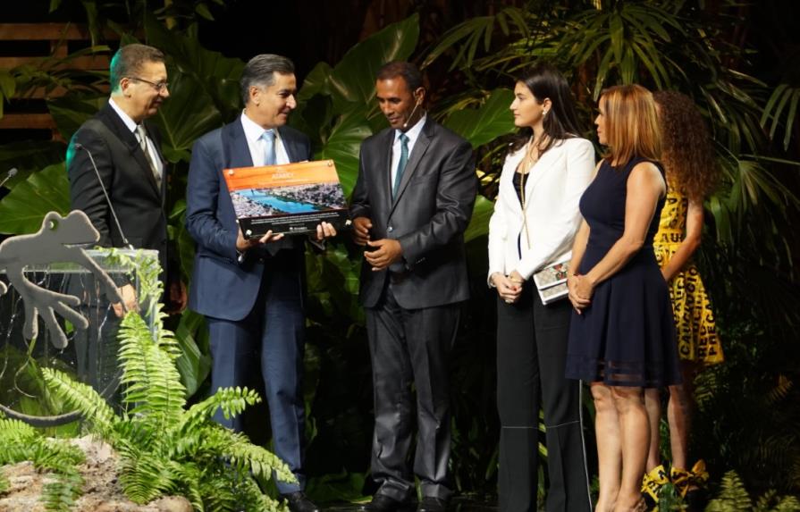 Fundación Tropigás otorga premio Medioambiental  Atabey 2019