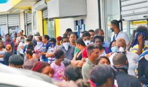 Temen “segunda ola” de COVID-19 por falta de control en festividades navideñas