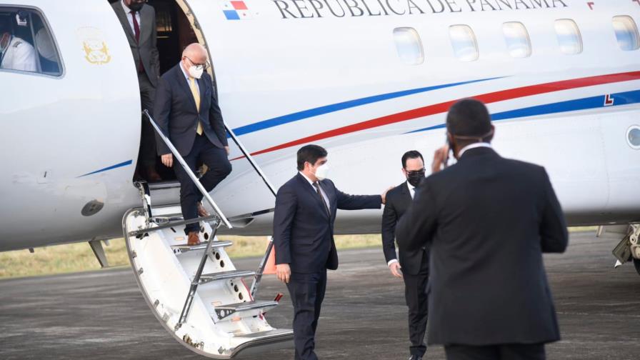 Presidentes de Panamá y Costa Rica aterrizan en Puerto Plata 