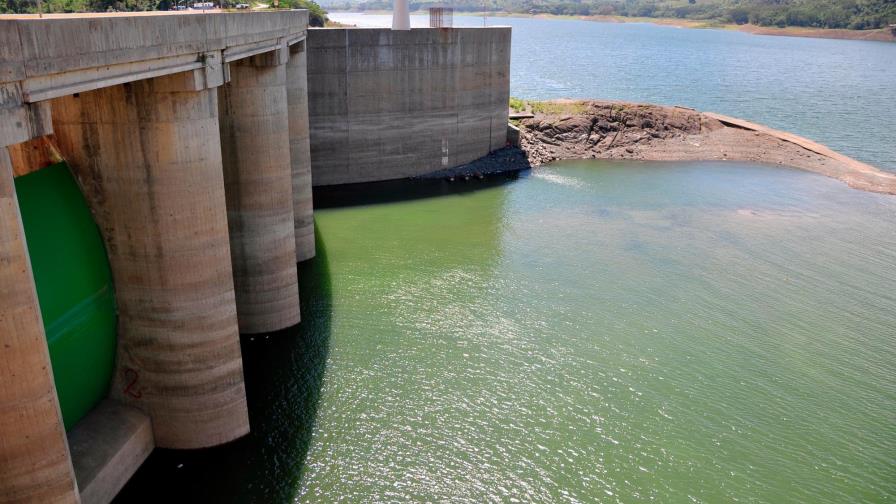 Presa de Tavera aumenta seis metros de su cota, pero se mantiene prohibición de siembra Presa de Tavera aumenta seis metros de su cota, pero se mantiene prohibición de siembra