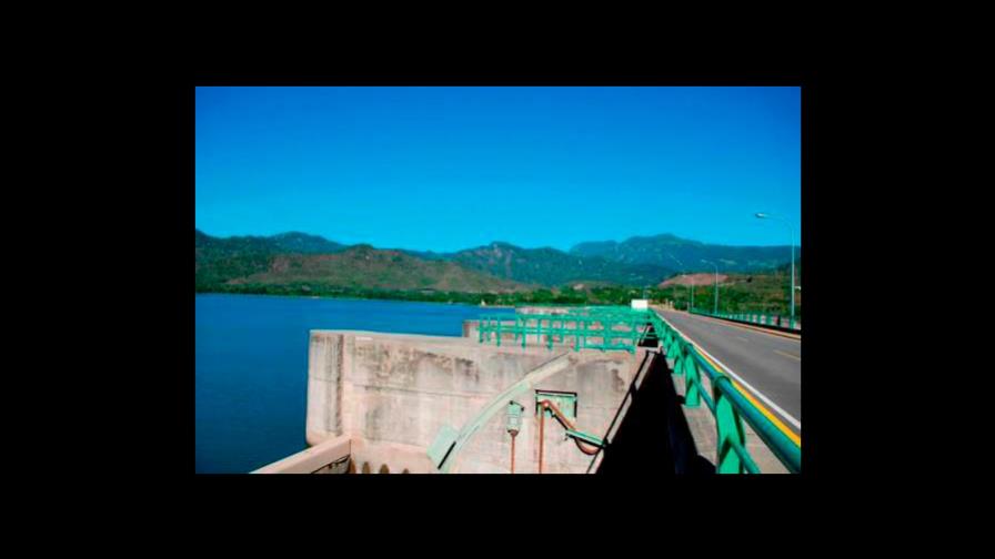 Las lluvias mejoran oferta agua en el Gran Santo Domingo
Las lluvias mejoran oferta agua en GSD