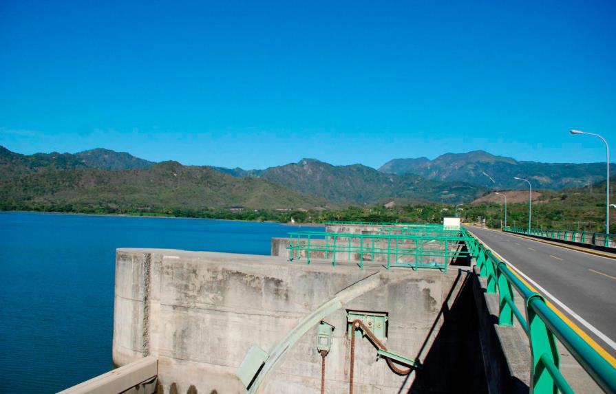 Valdesia aumentó un centímetro de metro cúbico de agua