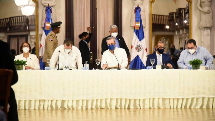 Gobierno invertirá RD$289 millones para mejorar la condición del agua en Villa Altagracia 