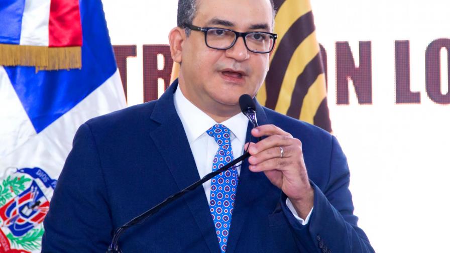 Román Jáquez inicia ruta de trabajo como Jefe de Misión de Uniore en elecciones Ecuador